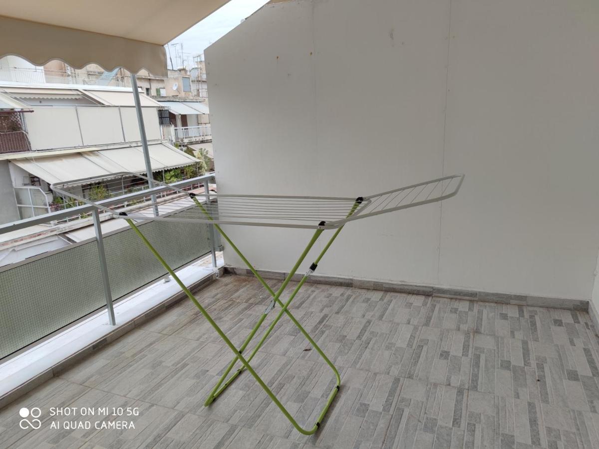Modern Apartment With A Huge Terrace Атина Екстериор снимка
